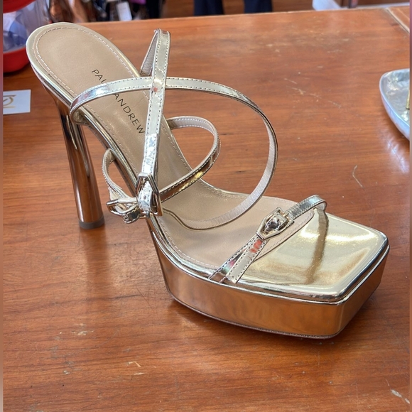 NIB $1175 sz 36 Paul Andrew sandals